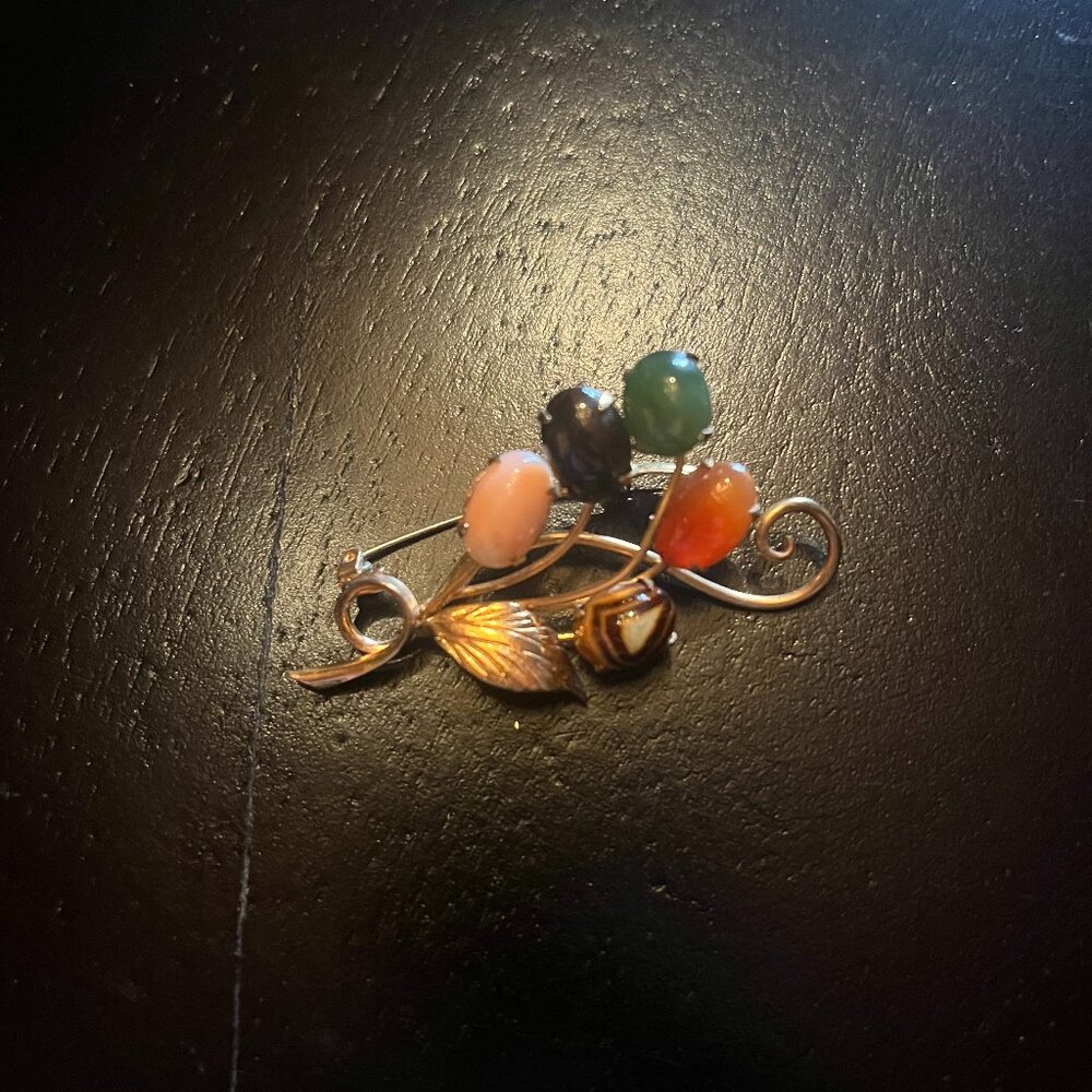 Vintage Gold Tone Gemstone Spray Brooch with Leaf Design